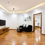 Spacious 2 Bedroom At City Center 1St District