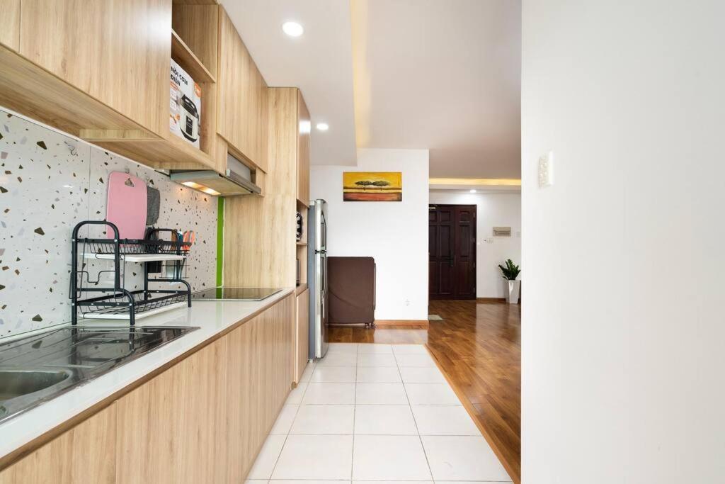 Spacious 2 Bedroom At Center 1st District TP. Hồ Chí Minh